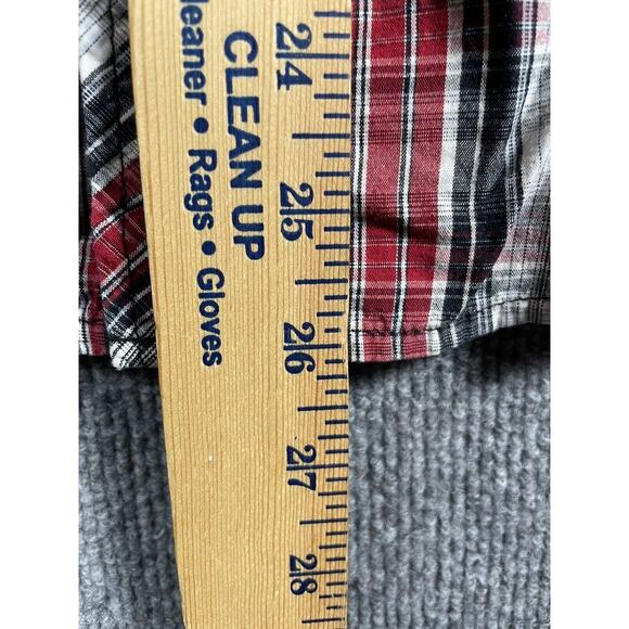 Irreverent Pearl Snap Shirt Men's Small Red/Black Plaid Long Sleeve Front Pocket - Picture 7 of 10